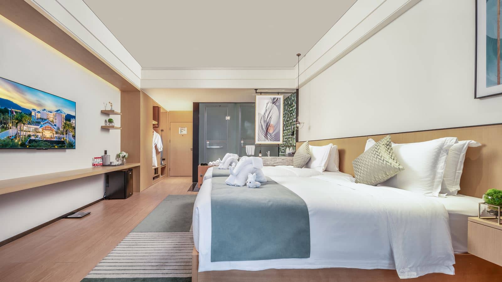 rooms-mountain-view-room
