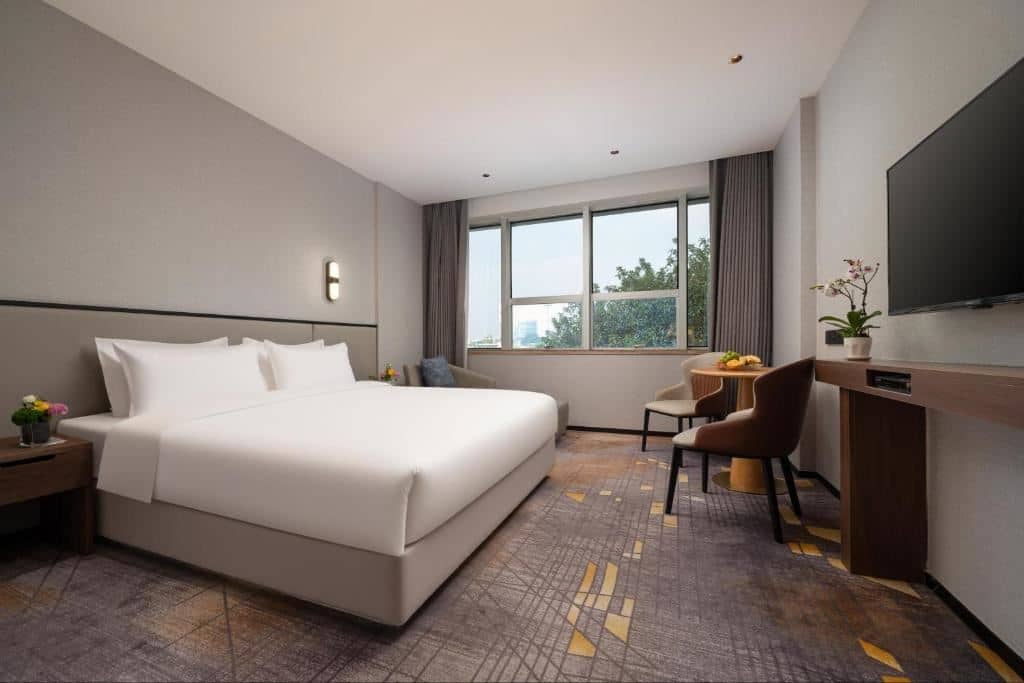 rooms-superior-room