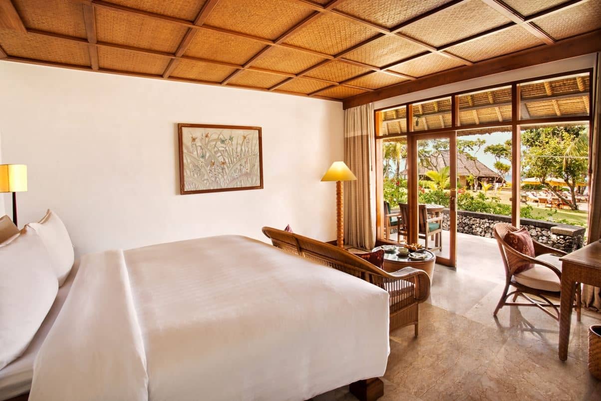 rooms-luxury-lanai-room-ocean-view
