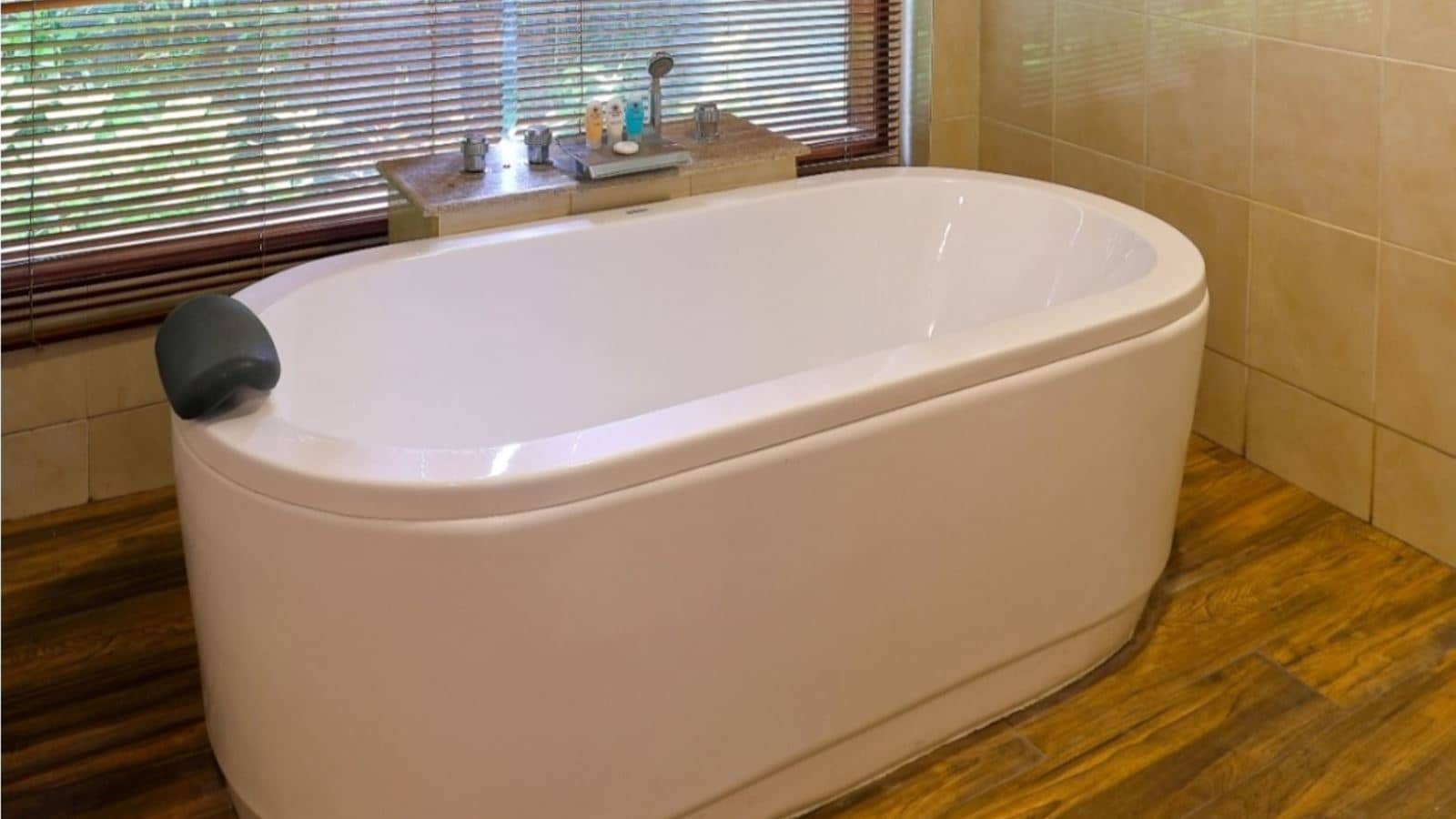 rooms-1-bedroom-pool-villa