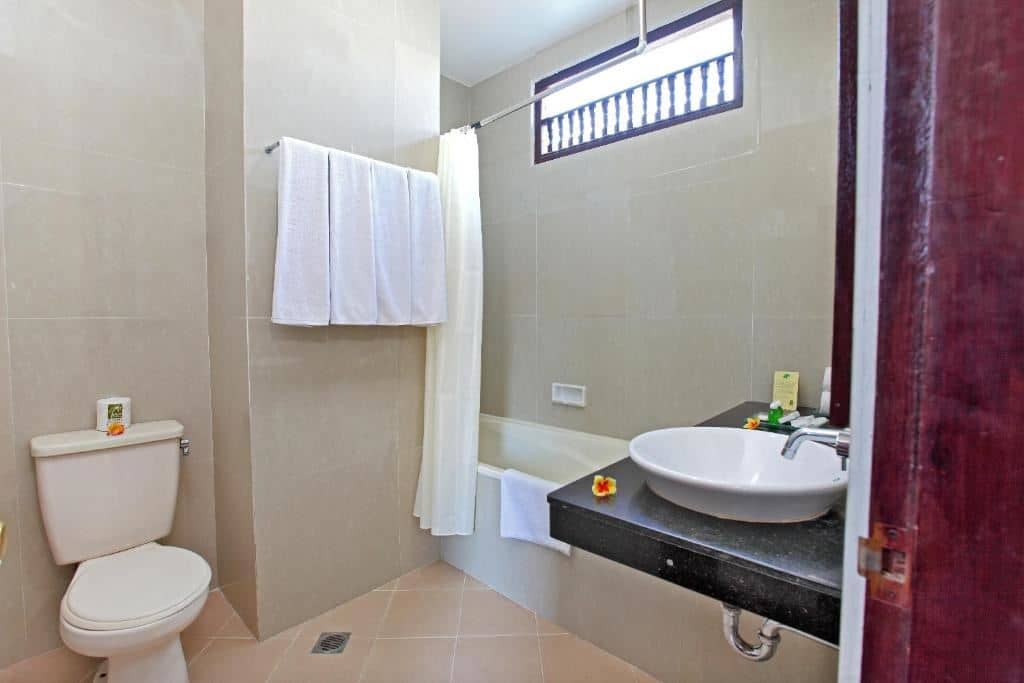 rooms-family-room