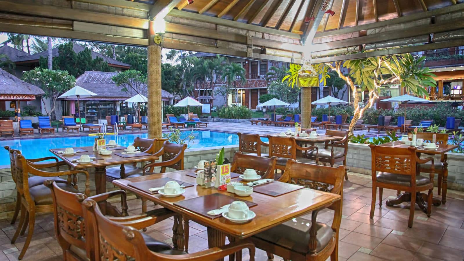 restaurants-tanah-lot-restaurant