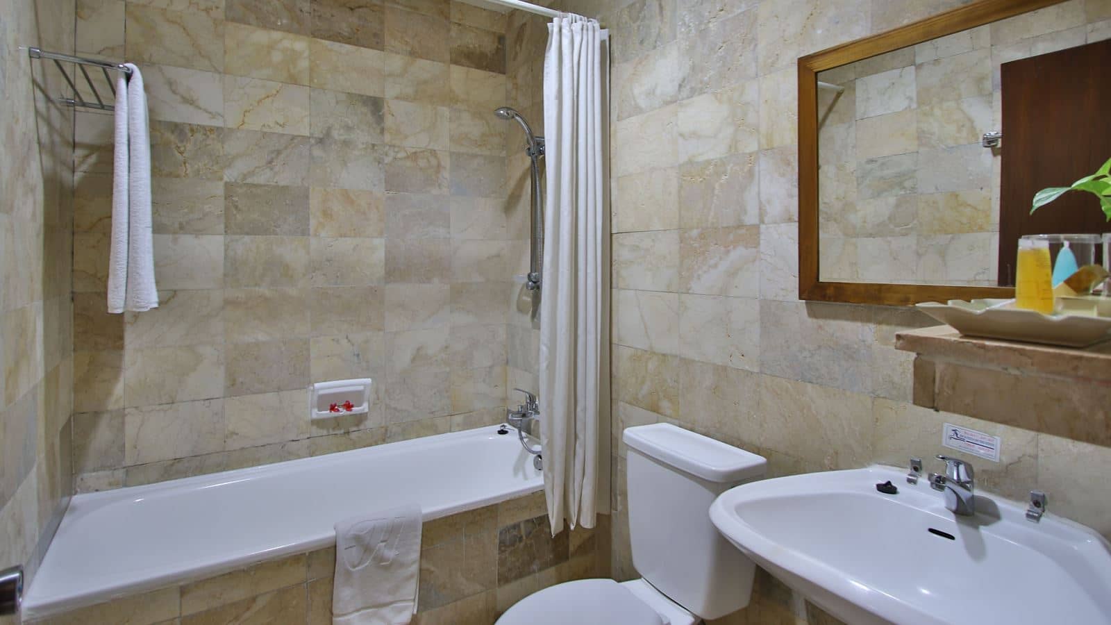 rooms-standard-room