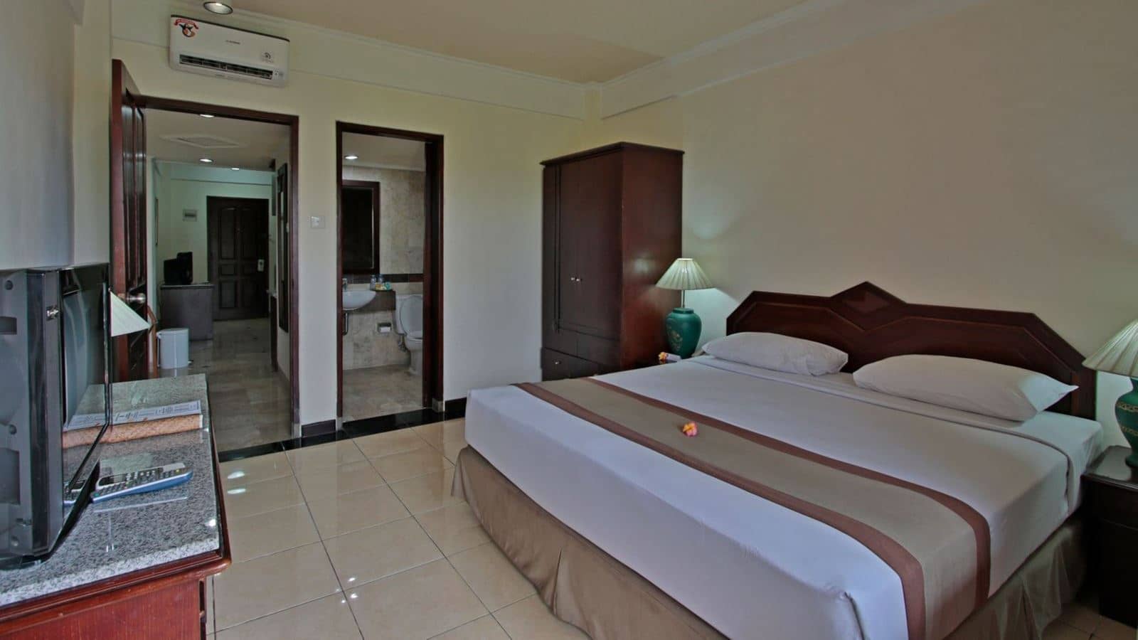rooms-one-bedroom-apartment