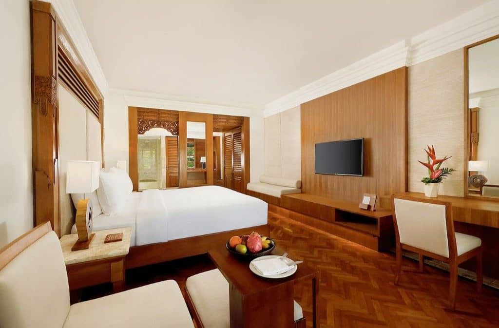 rooms-palace-club-lagoon-room