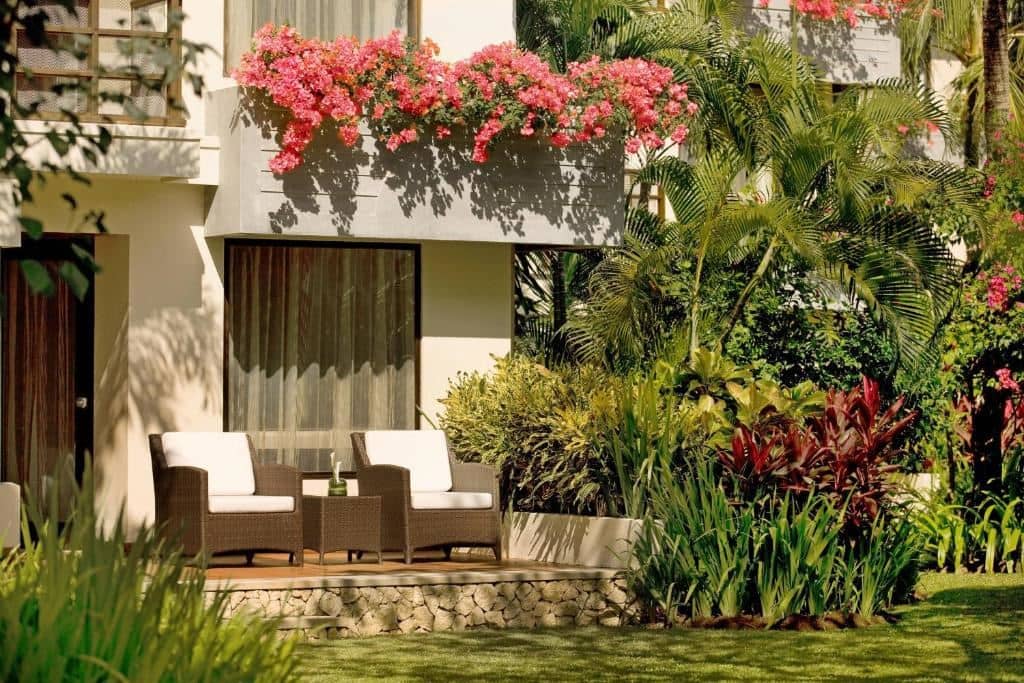 rooms-room-deluxe-garden-terrace