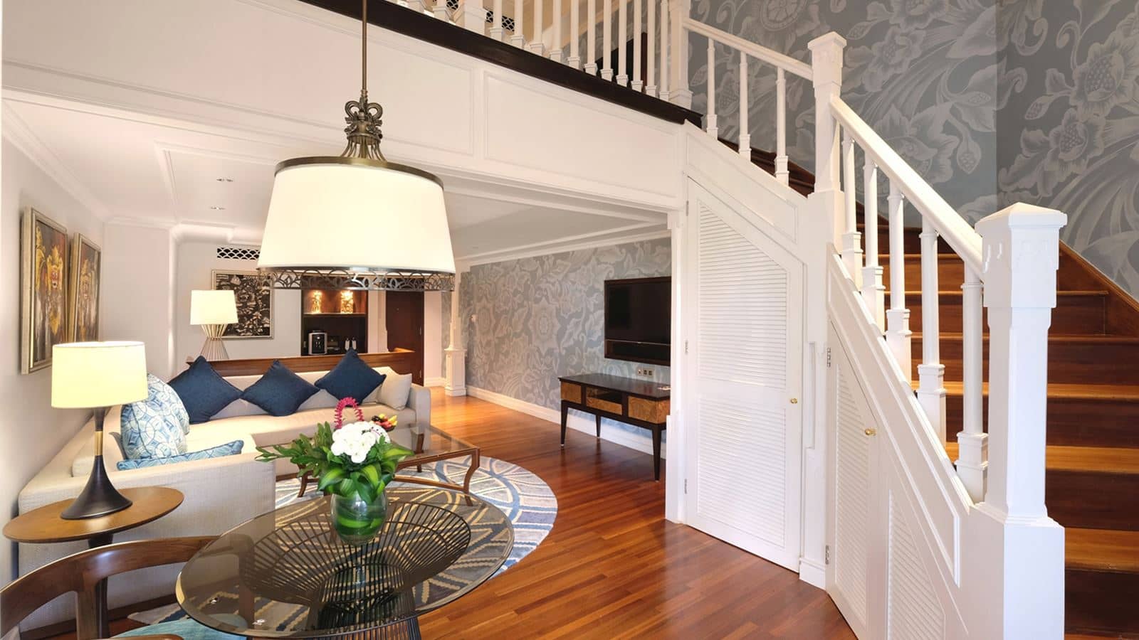 rooms-premium-mezzanine-singaraja-space-access