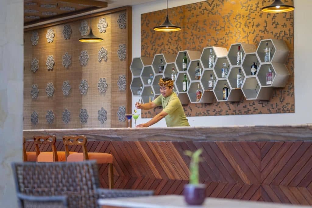 bars-jajan-by-the-sea