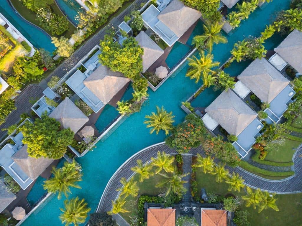 pools-pools