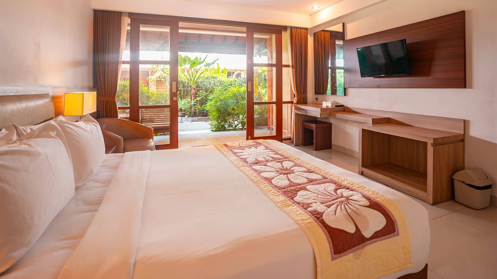 rooms-deluxe-garden-view