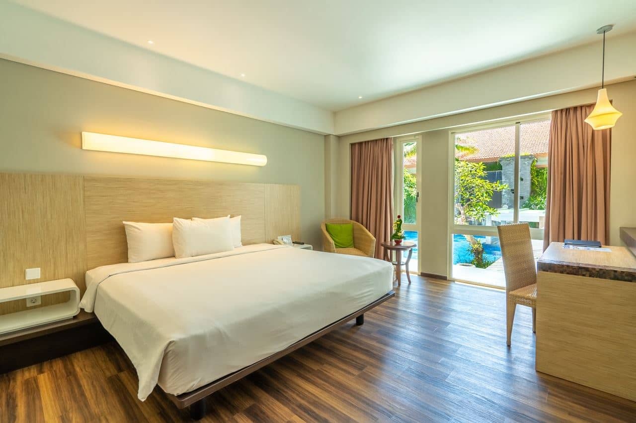 rooms-deluxe-room