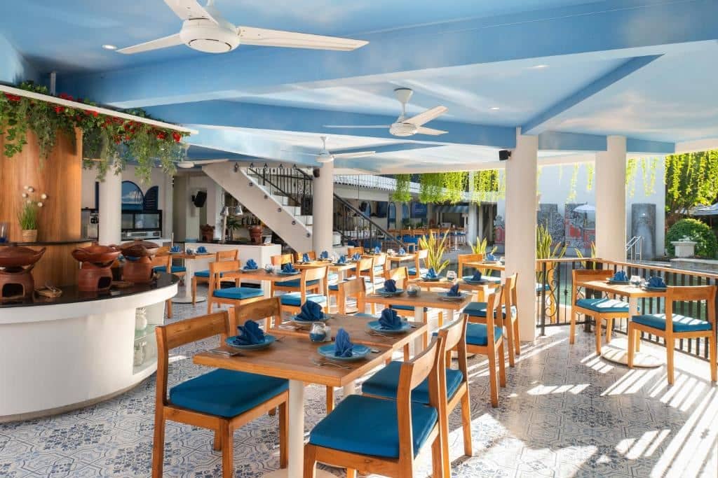 restaurants-restaurants
