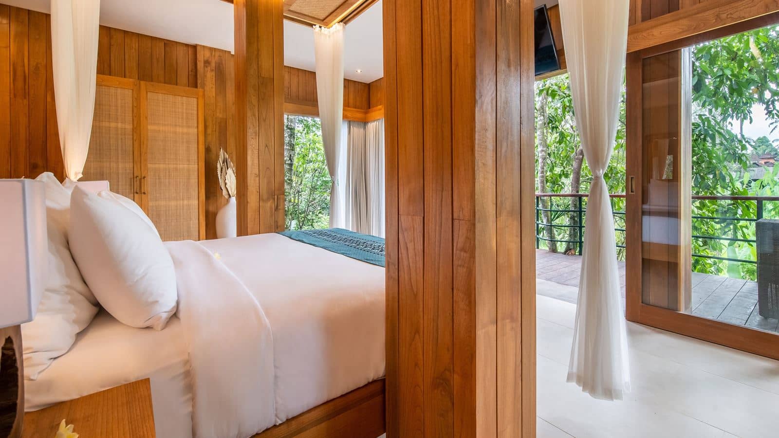 rooms-jungle-suite