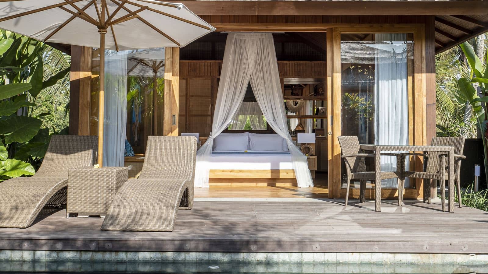 rooms-one-bedroom-pool-villa