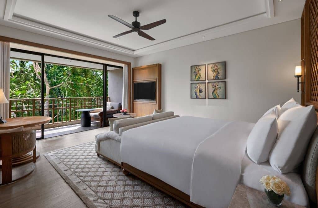 rooms-forest-view-room