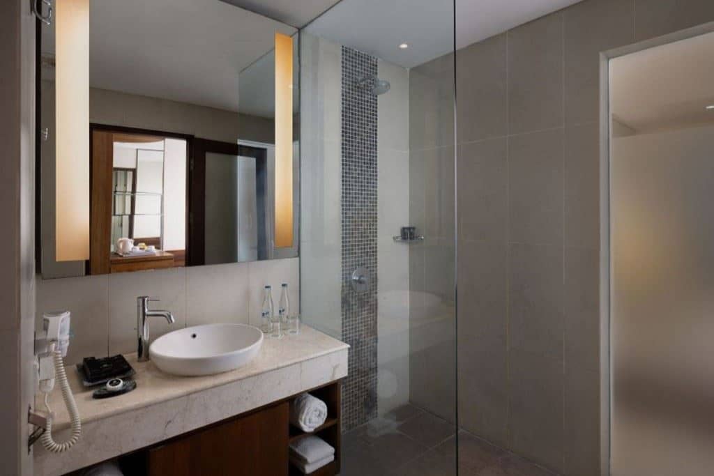 rooms-junior-suite-balcony