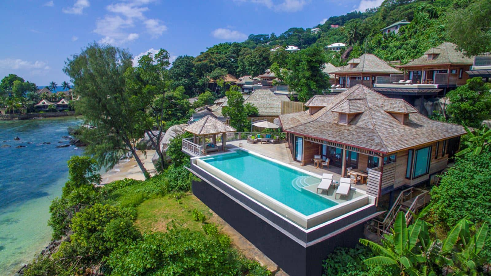 rooms-two-bedroom-oceanfront-pool-villa