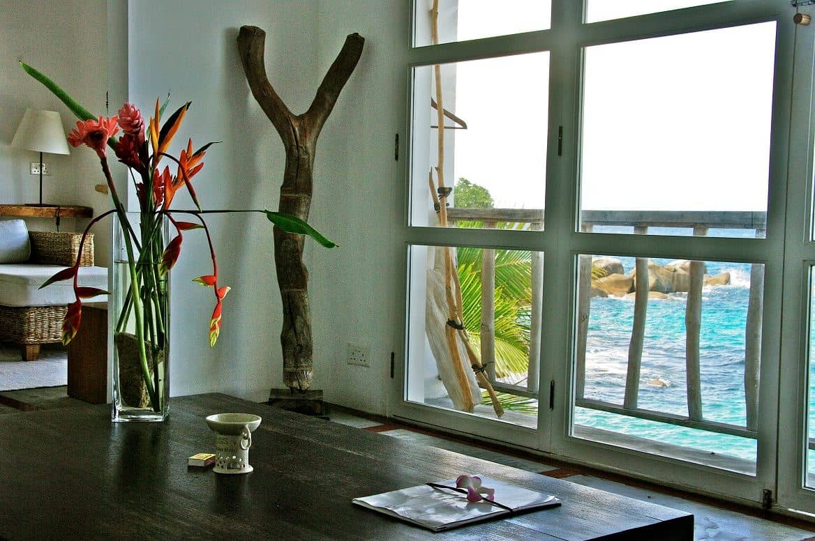 rooms-seaside--sea-view-apartment
