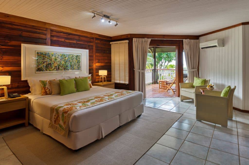 rooms-superior-room