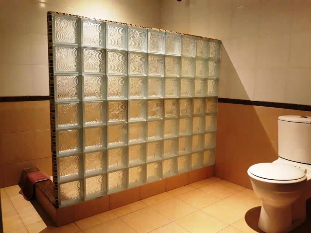 rooms-deluxe-room