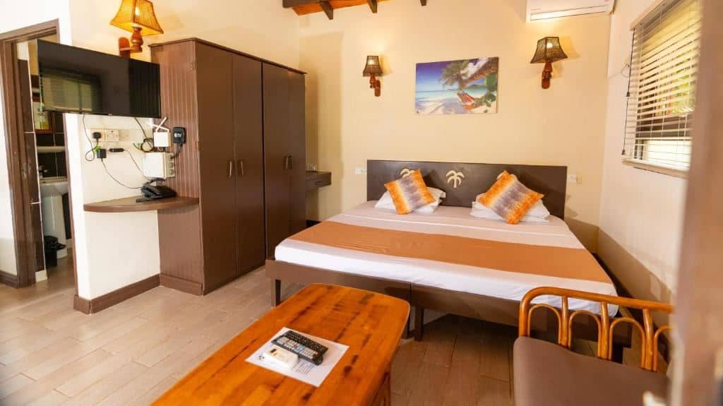rooms-standard-room