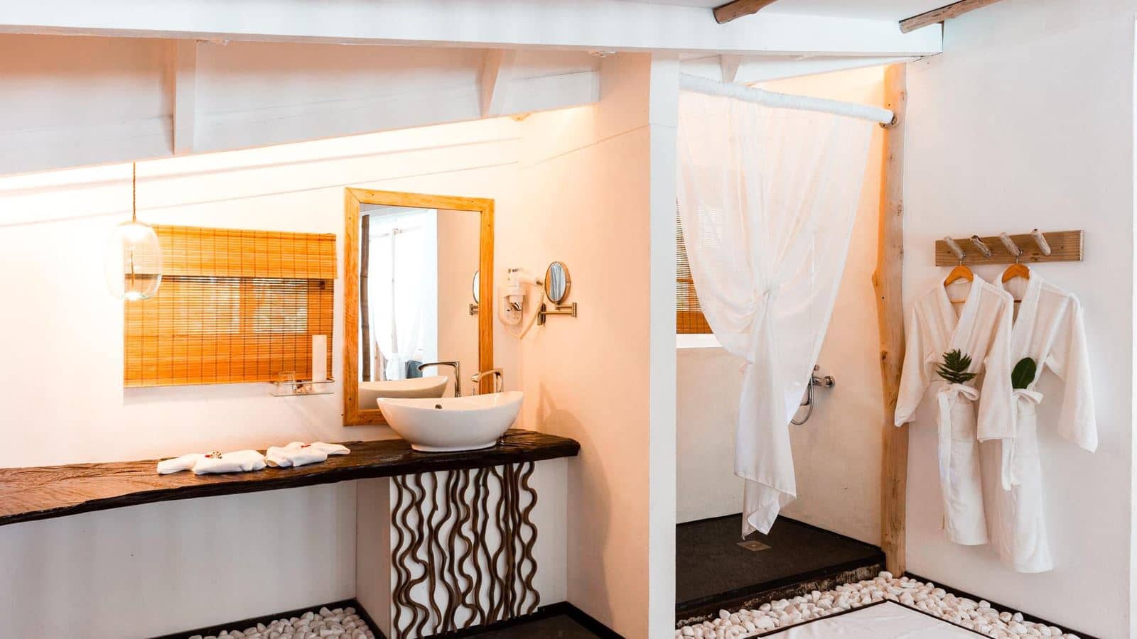 rooms-beach-house--beach-penthouse