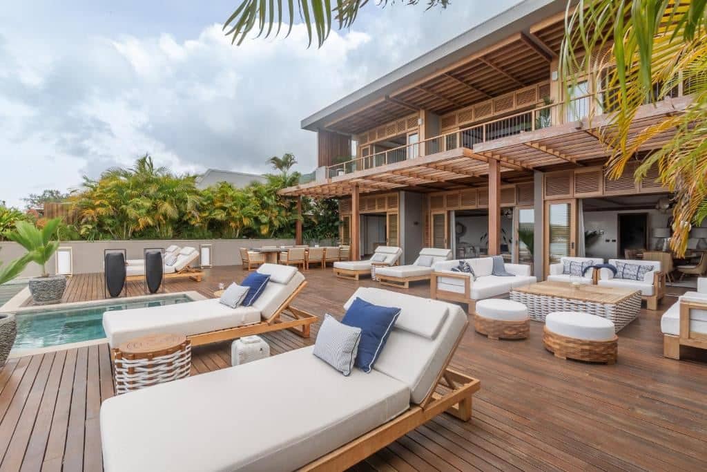 rooms-one-bedroom-emperor-villa-with-pool