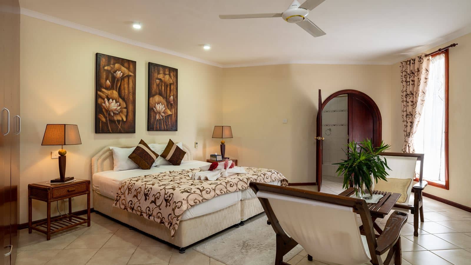 rooms-superior-rooms