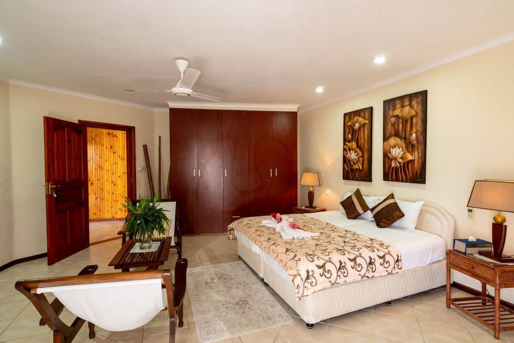 rooms-large-superior-rooms