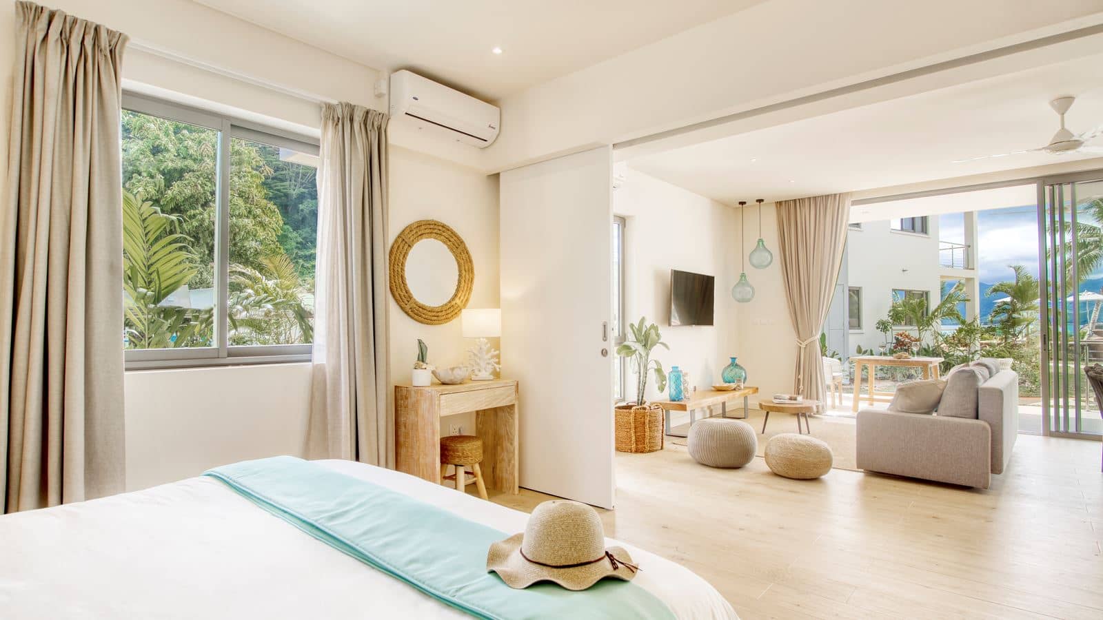 rooms-one-bedroom-villa