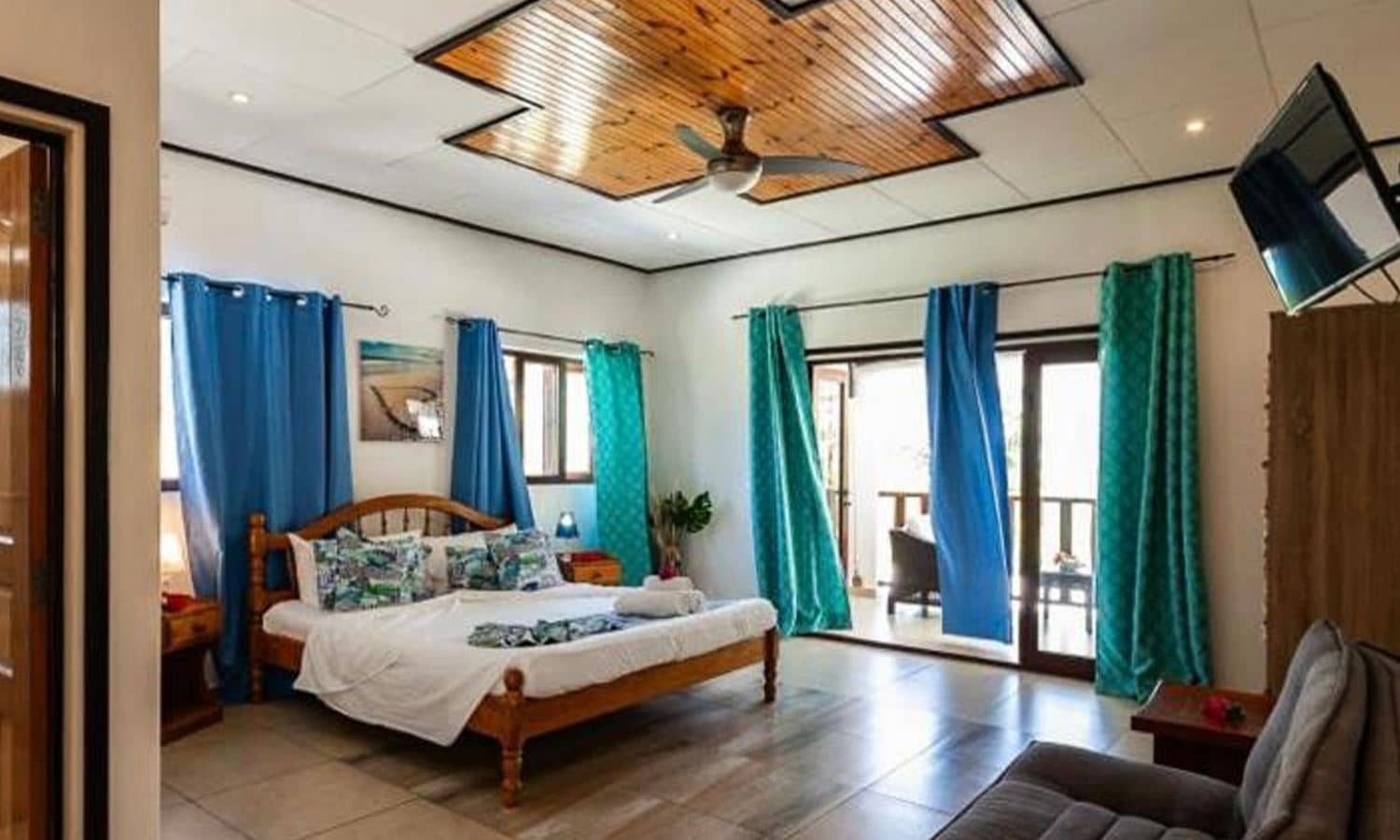 rooms-standard-room