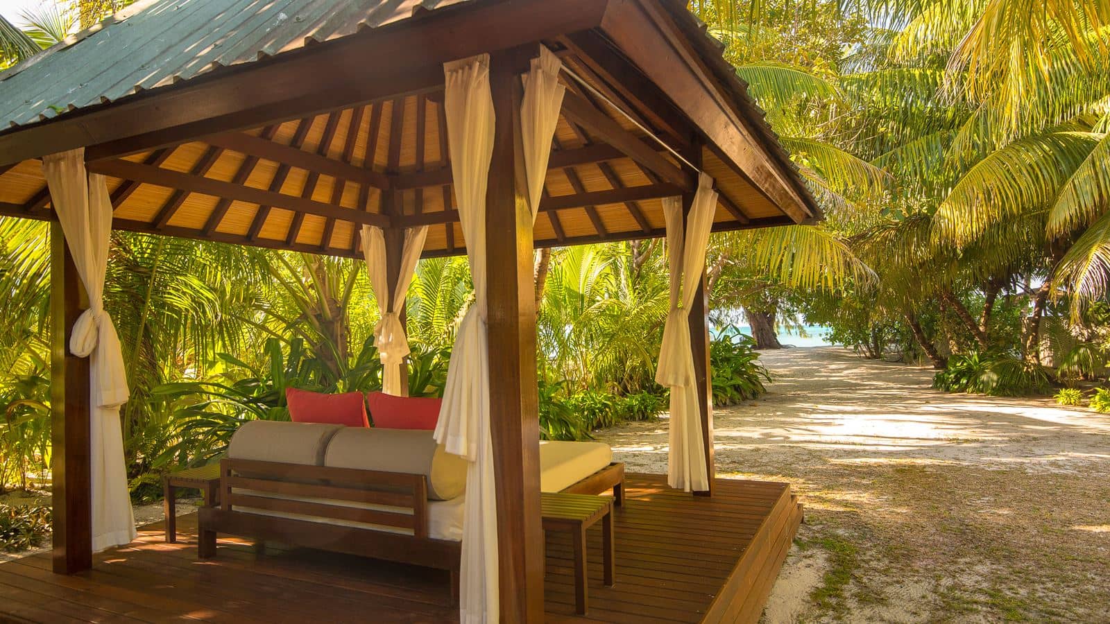 rooms-beach-villa