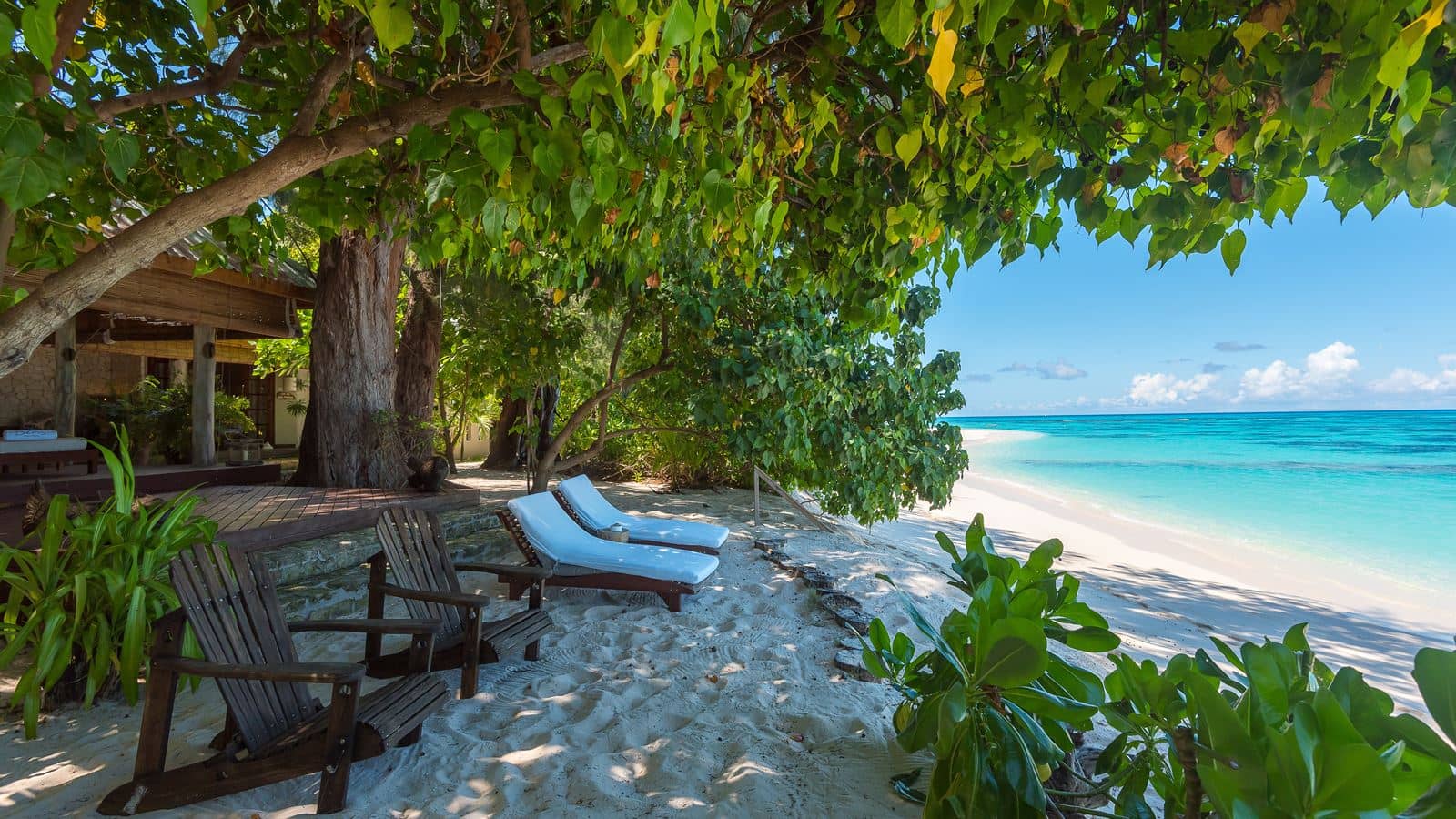 rooms-beach-villa
