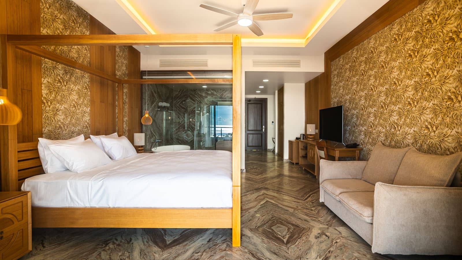 rooms-garden-view-deluxe-room