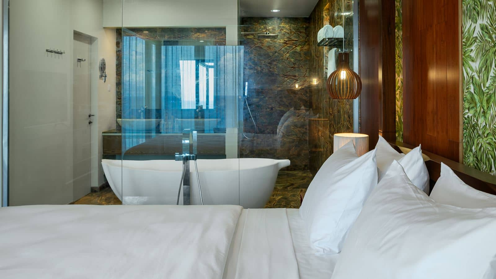 rooms-garden-view-deluxe-room