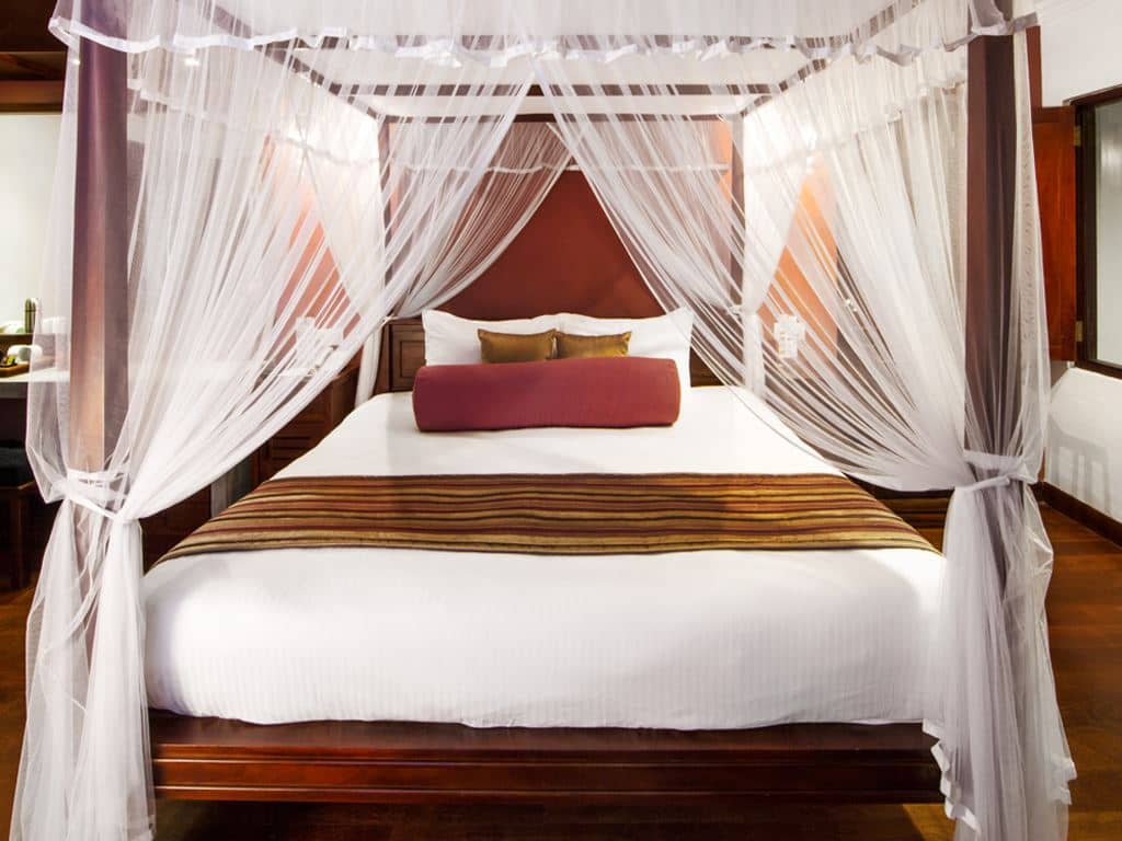 rooms-luxury-suite