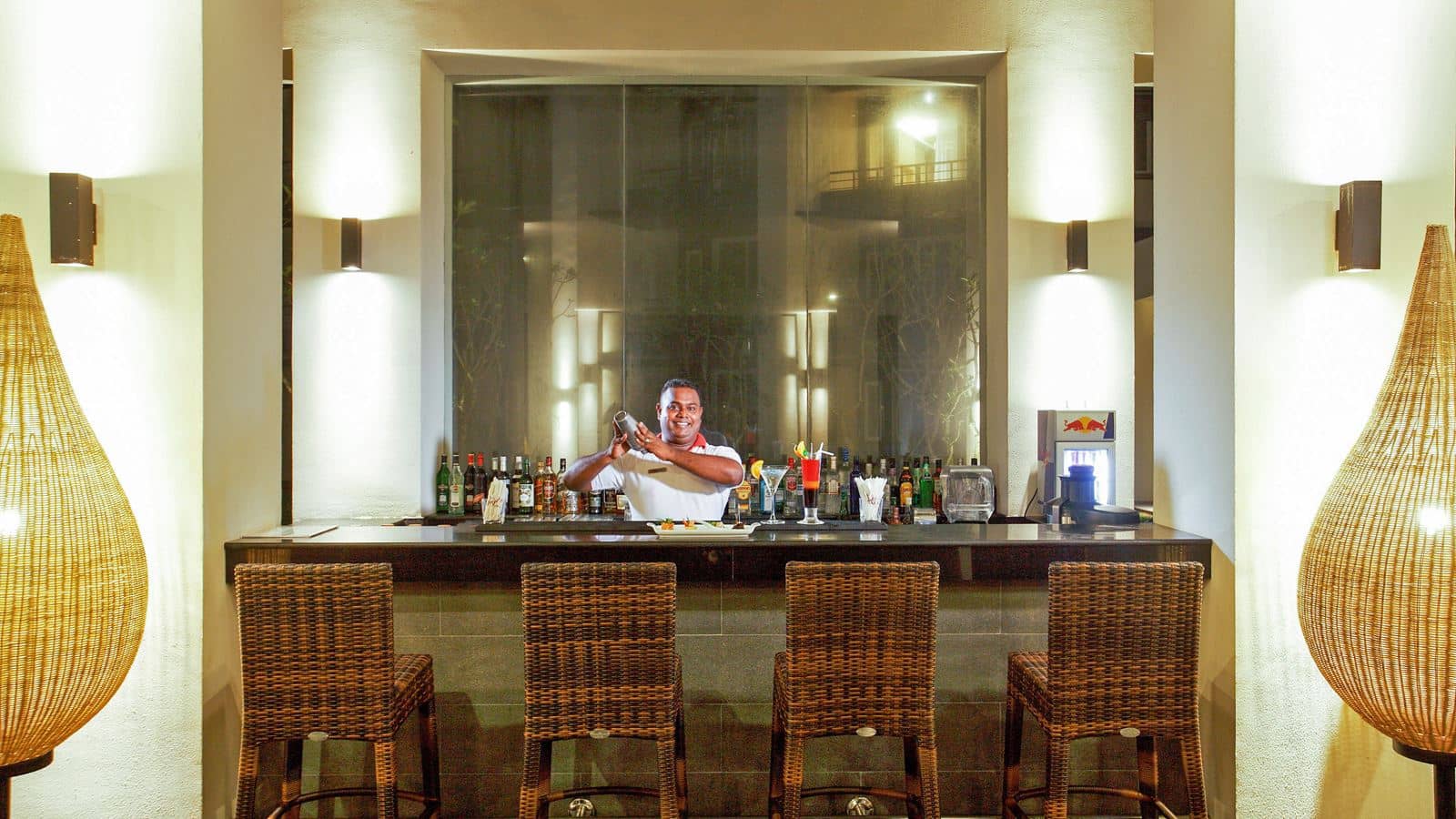 bars-ceylon-club