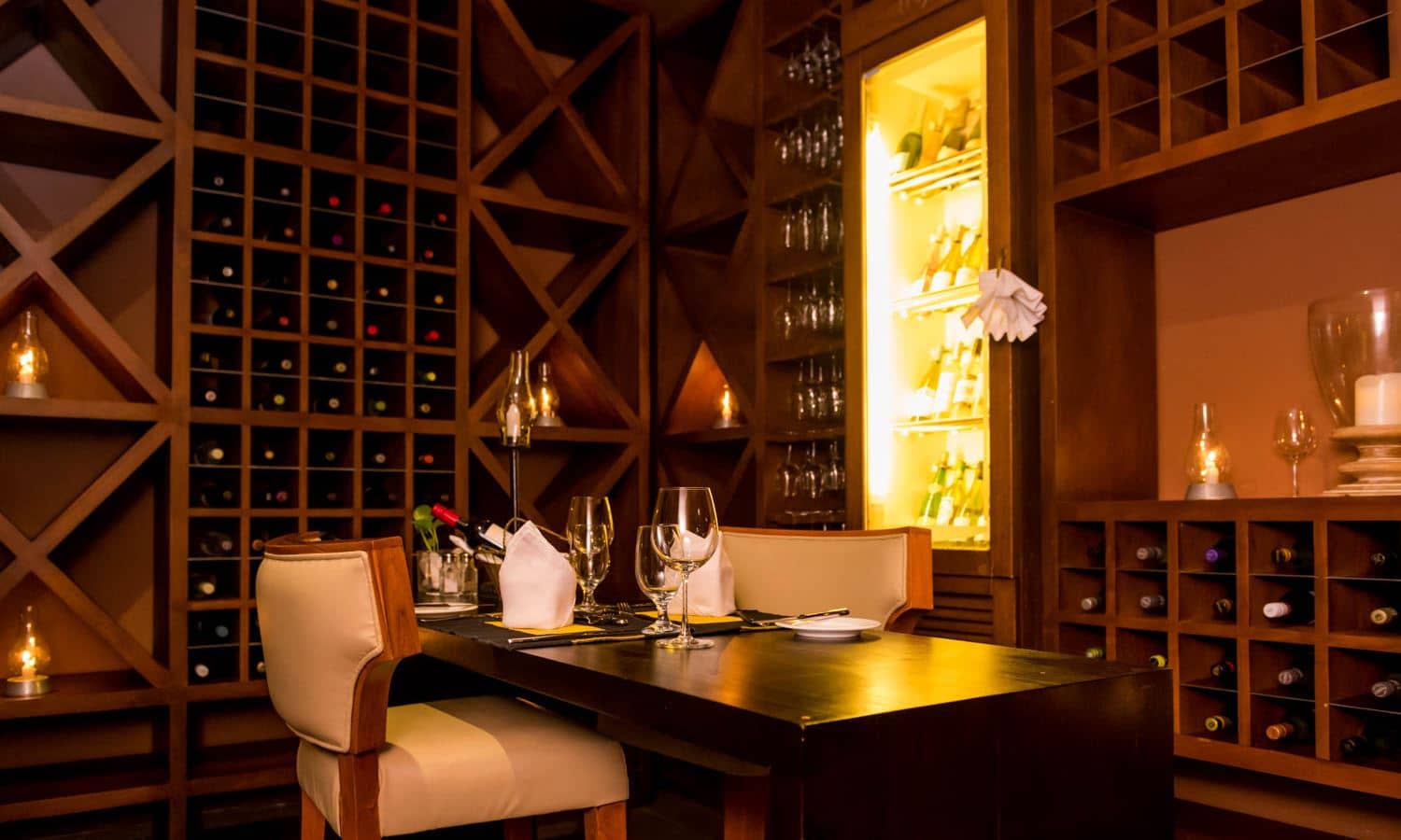 restaurants-the-nautilus