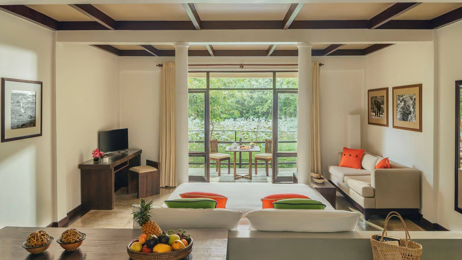 rooms-lagoon-cabin
