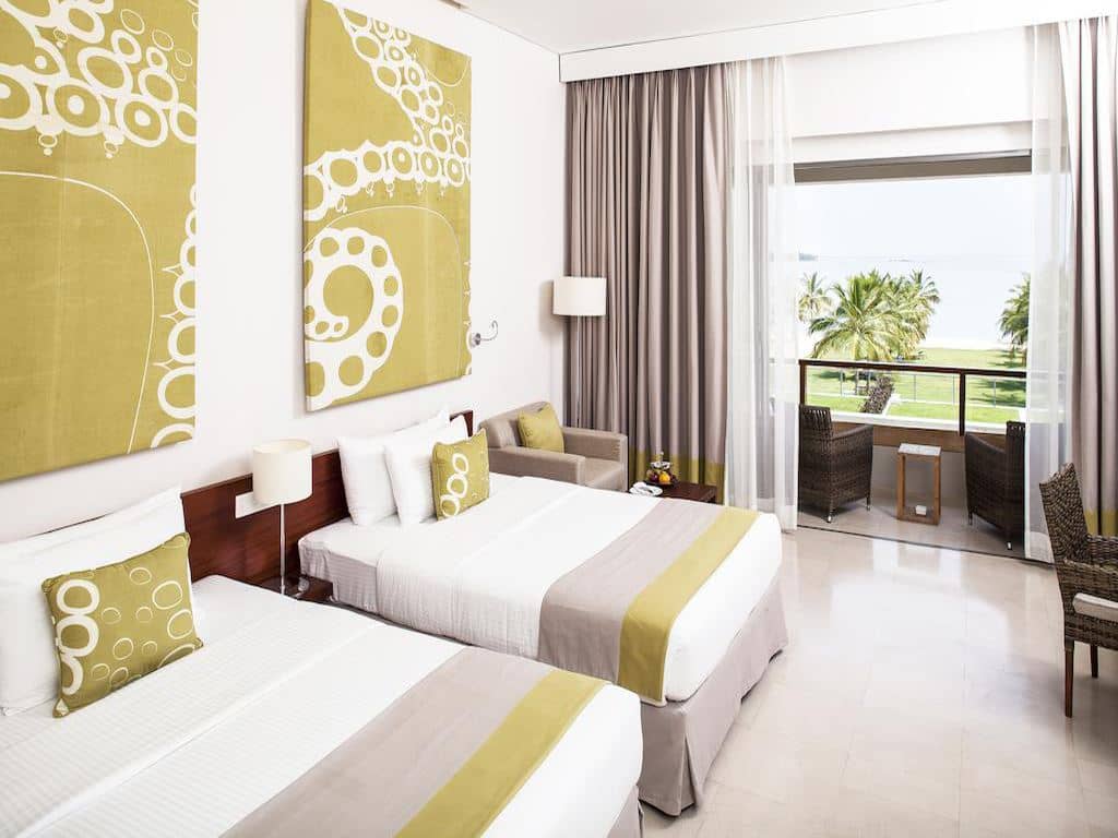 rooms-deluxe-room