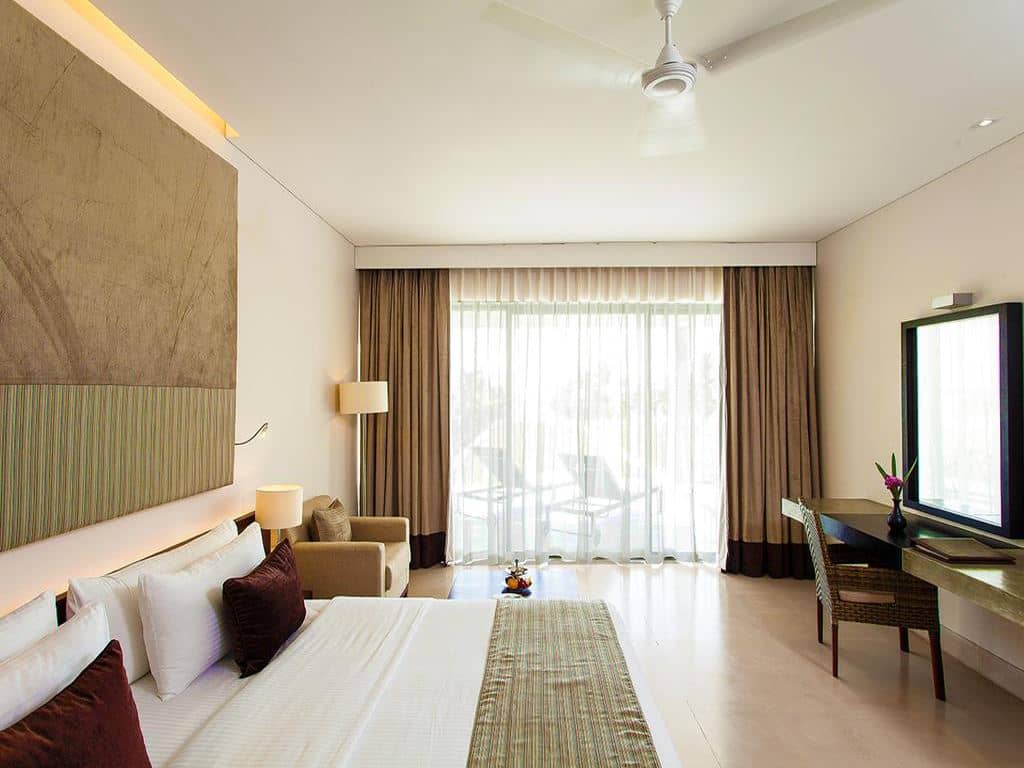 rooms-executive-suite-room