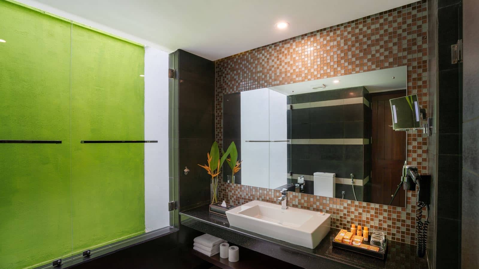 rooms-superior-room