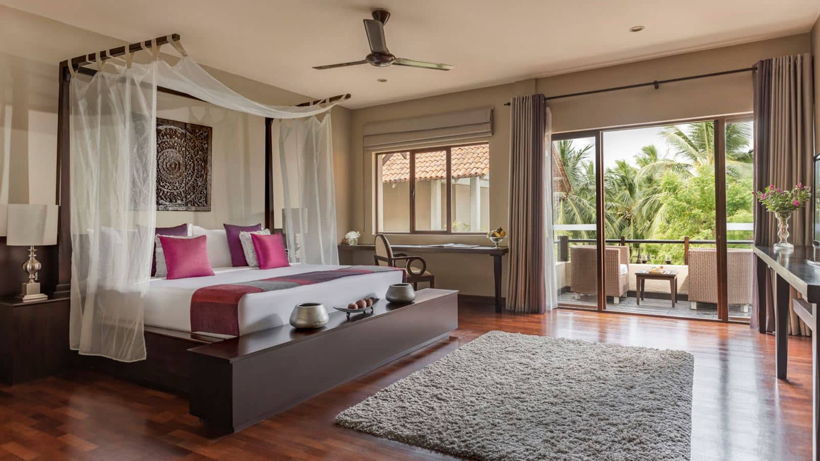 rooms-bay-suite