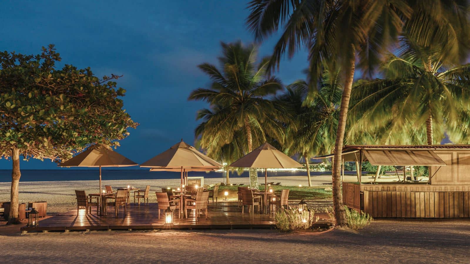 restaurants-beach-bar