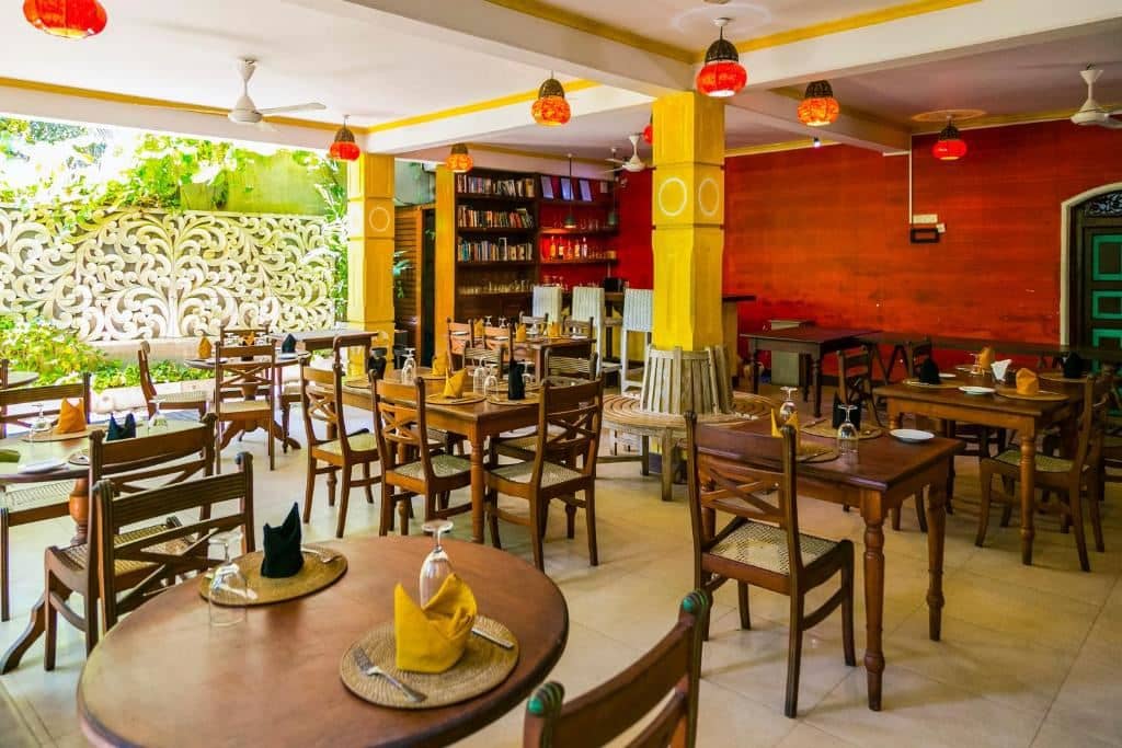 bars-main-bar