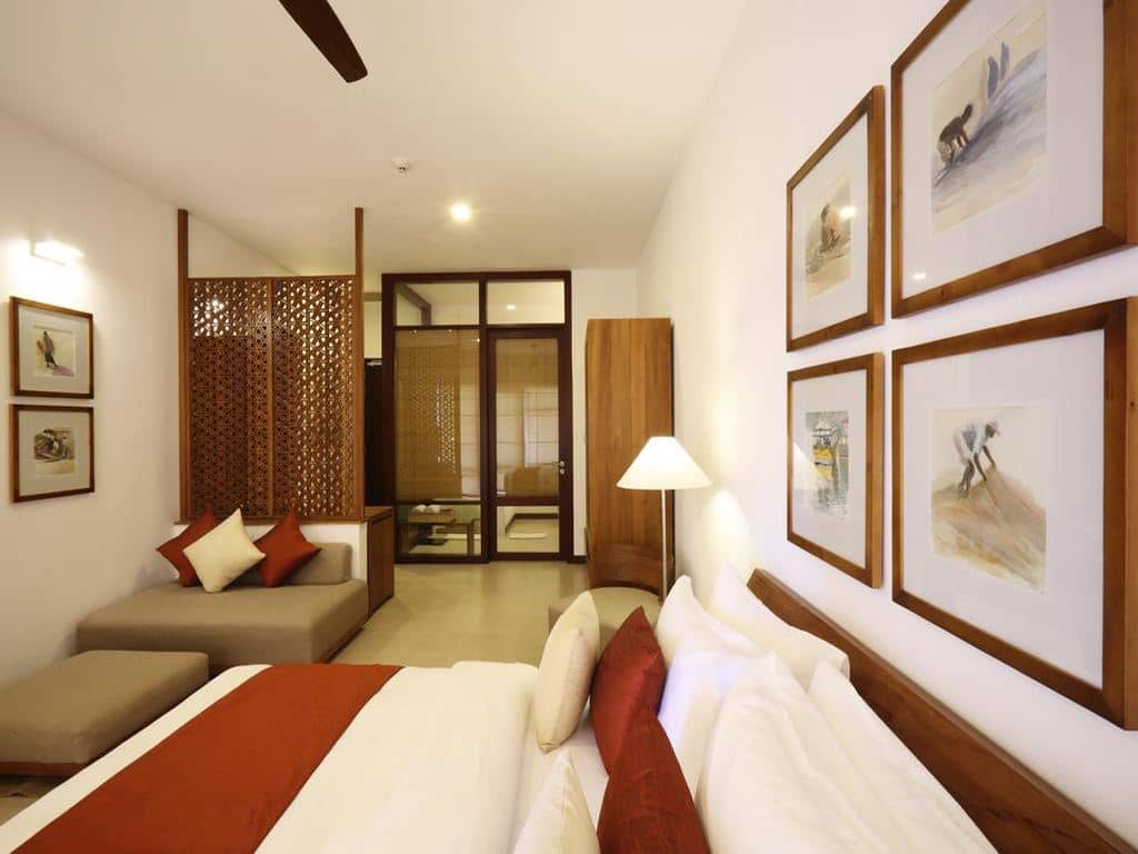 rooms-deluxe-room