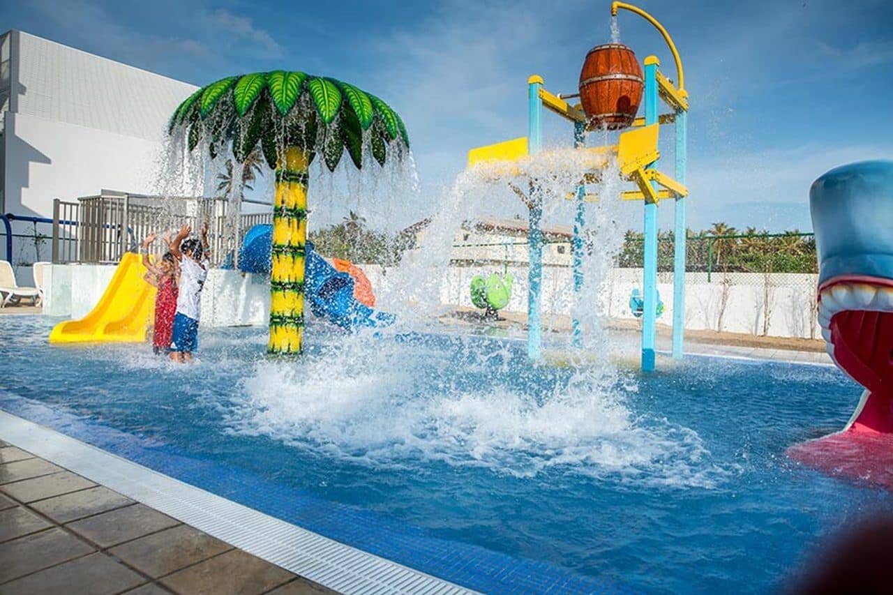 pools-outdoor-childrens-pool