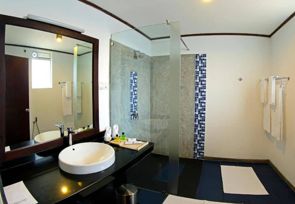 rooms-standard-room