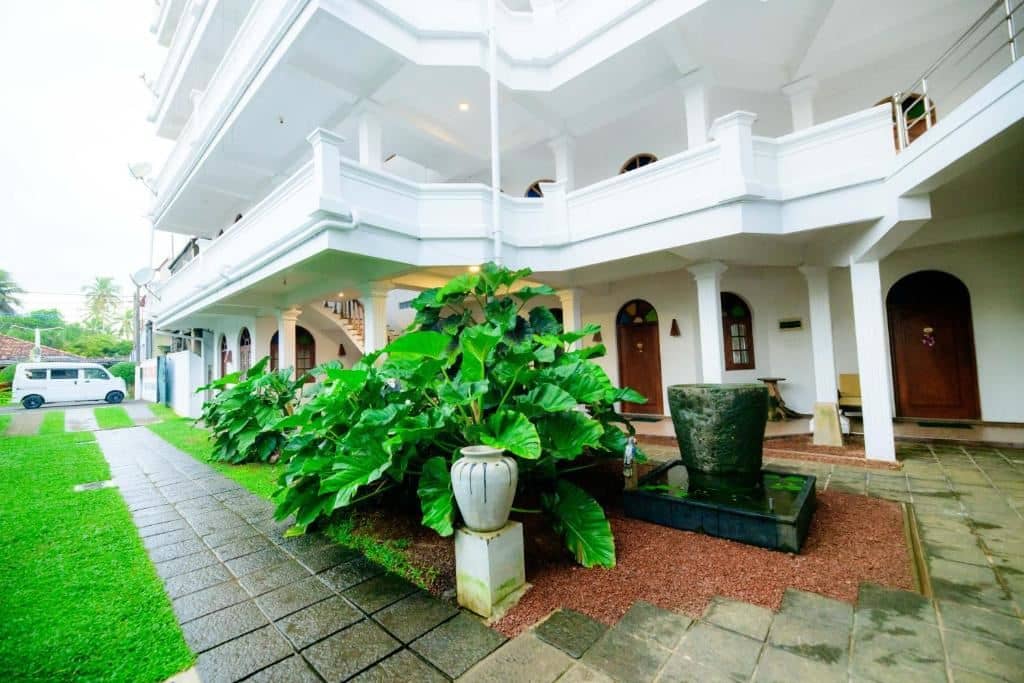 general-main-building