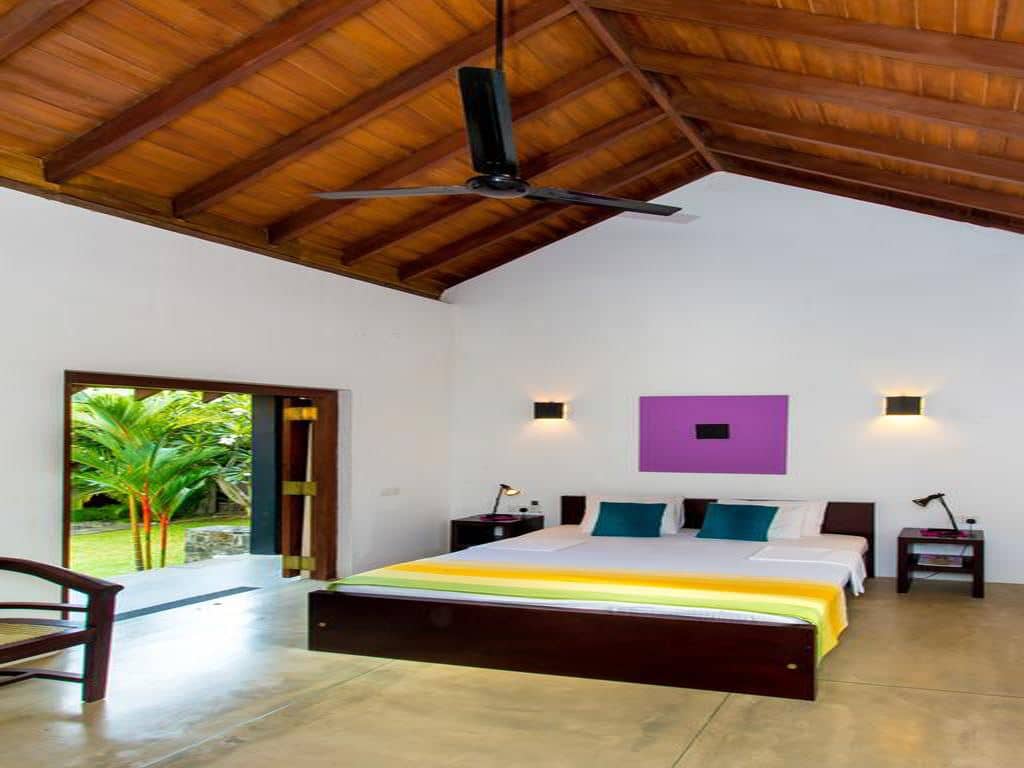 rooms-non-ac--standard-double-room